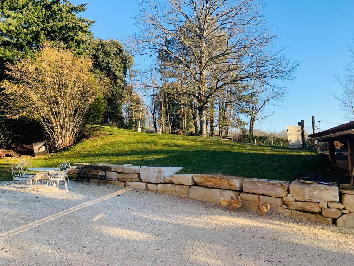 L'Ecrin Des Symes Villa Simeyrols Exterior foto