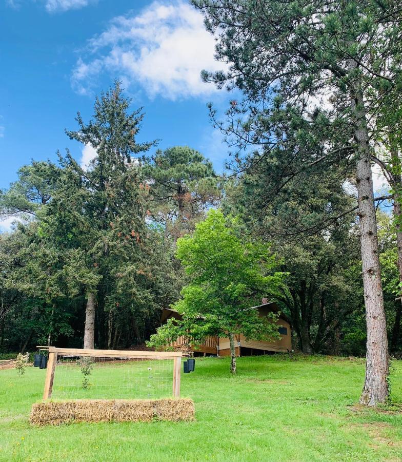 L'Ecrin Des Symes Villa Simeyrols Exterior foto